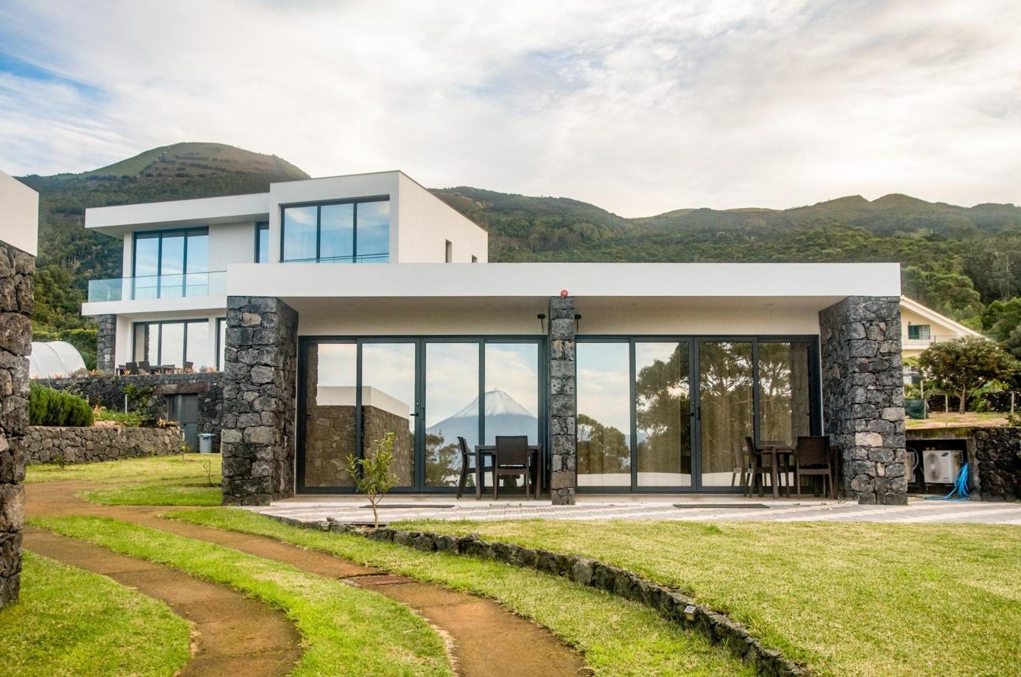 Make It Happen Farm Villa Urzelina ภายนอก รูปภาพ